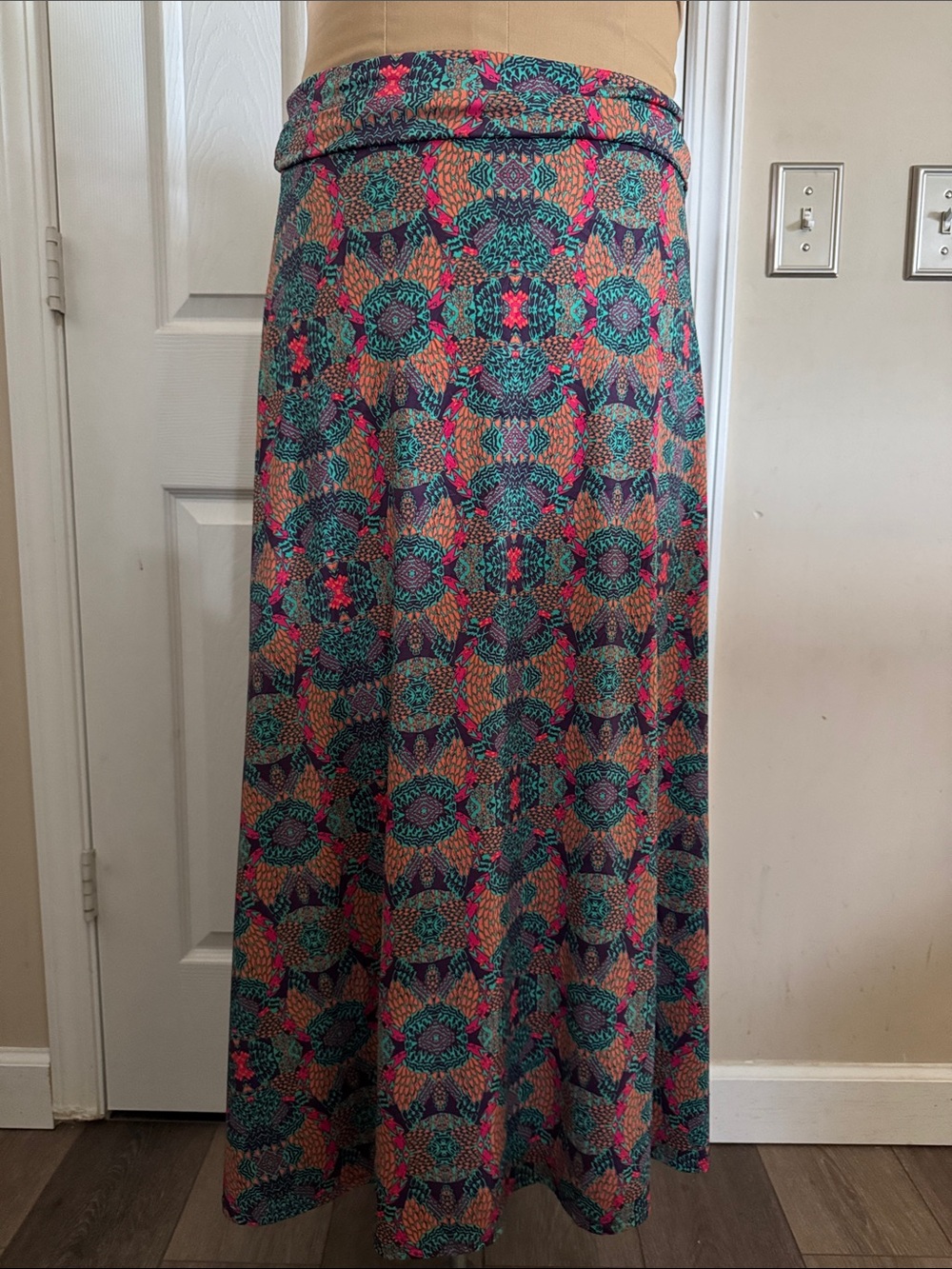 LulaRoe Printed Maxi Skirt in Teal and Pink